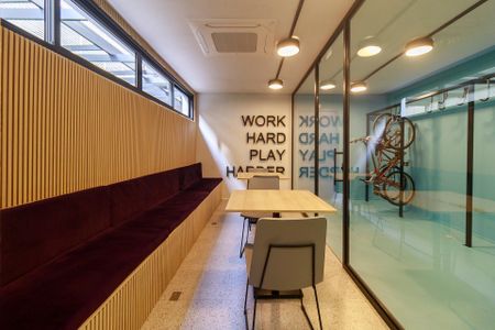 Studio para alugar com 30m², 1 quarto e sem vaga Studio para alugar com 30m², 1 quarto e sem vagaCoworking