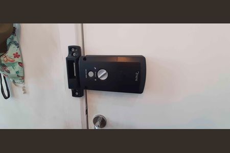 Apartamento à venda com 47m², 2 quartos e 1 vagaFechadura Eletrônica