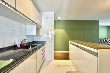 Apartamento para alugar com 90m², 3 quartos e 2 vagasCozinha