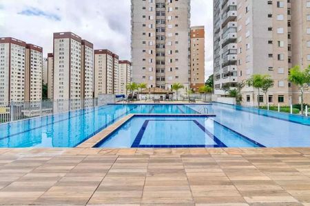 Apartamento para alugar com 90m², 3 quartos e 2 vagasÁrea comum - Piscina