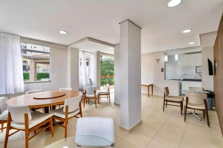 Apartamento para alugar com 90m², 3 quartos e 2 vagasÁrea comum - Salão de festas