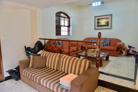 Sala de casa à venda com 7 quartos, 444m² em Padre Eustáquio, Belo Horizonte