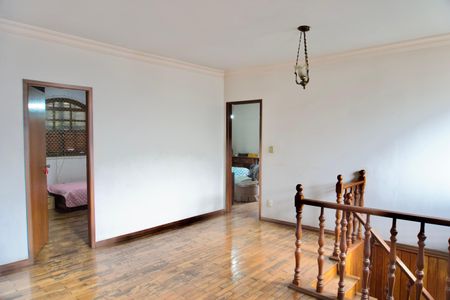 Casa à venda com 444m², 7 quartos e 5 vagasSala - Segundo Andar