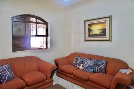 Casa à venda com 444m², 7 quartos e 5 vagasSala