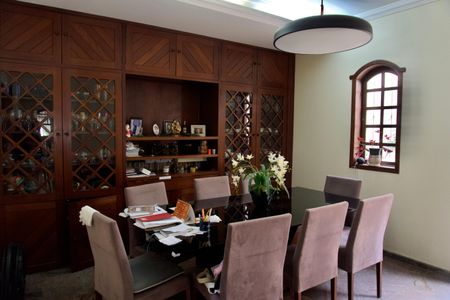 Casa à venda com 444m², 7 quartos e 5 vagasSala de Jantar