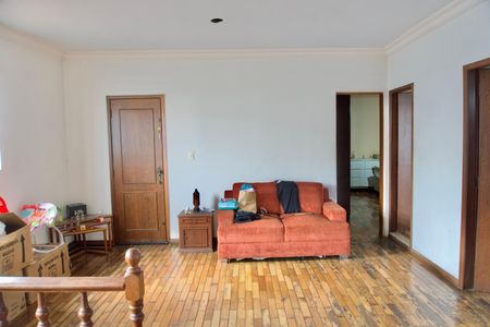 Casa à venda com 444m², 7 quartos e 5 vagasSala - Segundo Andar