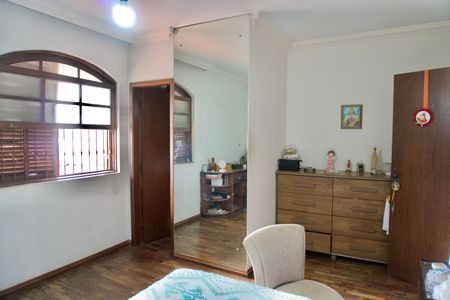 Casa à venda com 444m², 7 quartos e 5 vagasSuíte