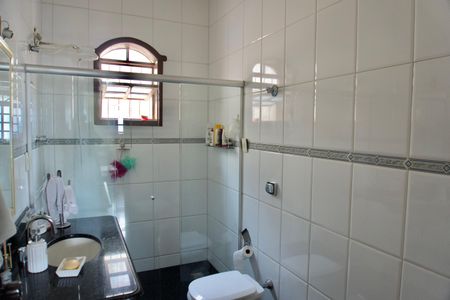 Casa à venda com 444m², 7 quartos e 5 vagasBanheiro