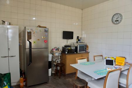 Casa à venda com 444m², 7 quartos e 5 vagasCozinha