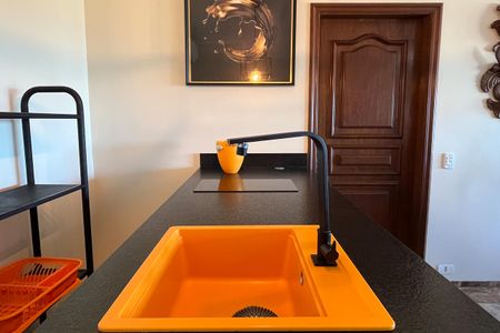 Apartamento para alugar com 156m², 3 quartos e 1 vagaCozinha e Área de Serviço