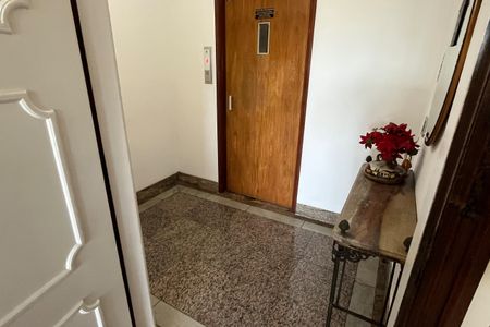 Apartamento para alugar com 156m², 3 quartos e 1 vagaHall de entrada