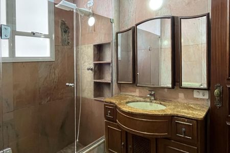 Apartamento para alugar com 156m², 3 quartos e 1 vagaBanheiro da Suíte 2