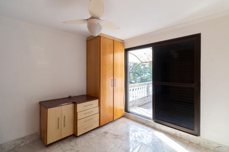 Casa à venda com 165m², 3 quartos e 2 vagas Casa à venda com 165m², 3 quartos e 2 vagasQuarto 3 - Suíte