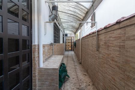 Casa à venda com 165m², 3 quartos e 2 vagas Casa à venda com 165m², 3 quartos e 2 vagasÁrea de Serviço