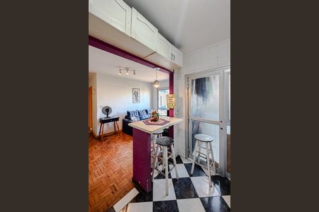 Studio à venda com 63m², 1 quarto e sem vaga Studio à venda com 63m², 1 quarto e sem vagaCozinha