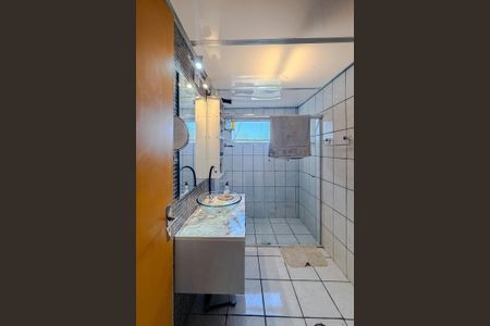 Studio à venda com 63m², 1 quarto e sem vaga Studio à venda com 63m², 1 quarto e sem vagaBanheiro