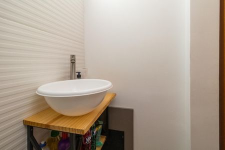 Casa à venda com 98m², 2 quartos e 3 vagasLavabo
