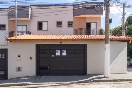 Casa à venda com 98m², 2 quartos e 3 vagasFachada