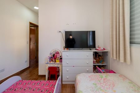 Casa à venda com 98m², 2 quartos e 3 vagasSuíte 2