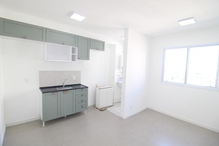 Sala / Cozinha de apartamento para alugar com 2 quartos, 38m² em Santana, São Paulo