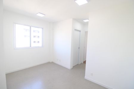 Apartamento para alugar com 38m², 2 quartos e sem vagaSala / Cozinha