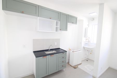 Apartamento para alugar com 38m², 2 quartos e sem vagaSala / Cozinha