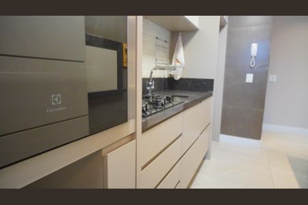 Apartamento à venda com 76m², 3 quartos e 2 vagasCozinha 