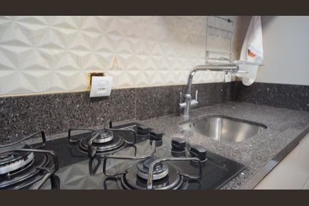 Apartamento à venda com 76m², 3 quartos e 2 vagasCozinha 