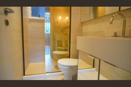 Apartamento à venda com 76m², 3 quartos e 2 vagasBanheiro 2