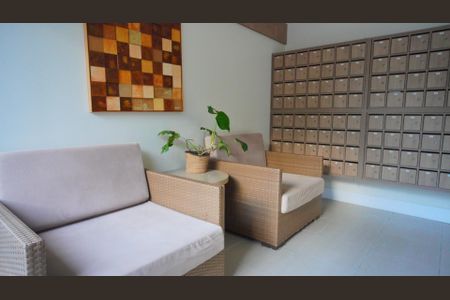 Apartamento à venda com 76m², 3 quartos e 2 vagasHall de entrada