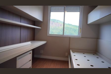 Apartamento à venda com 76m², 3 quartos e 2 vagasQuarto 3