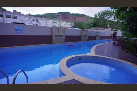 Apartamento à venda com 76m², 3 quartos e 2 vagasÁrea comum - Piscina