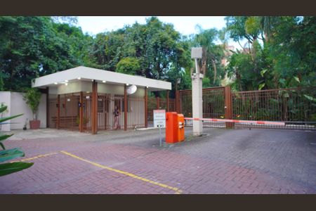 Apartamento à venda com 76m², 3 quartos e 2 vagasFachada e portaria