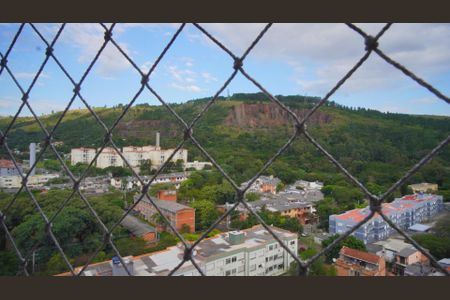 Vista da sala  de apartamento à venda com 3 quartos, 76m² em Jardim Carvalho, Porto Alegre