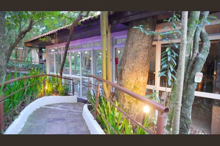 Apartamento à venda com 76m², 3 quartos e 2 vagasÁrea comum - Salão de festas gourmet 