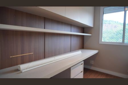 Apartamento à venda com 76m², 3 quartos e 2 vagasQuarto 3