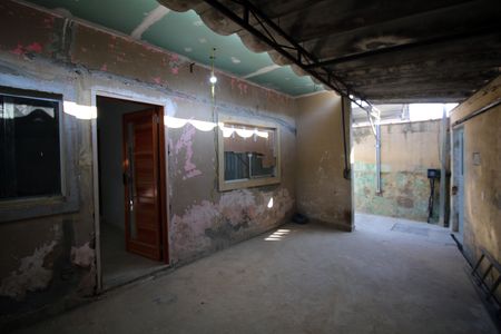 Casa à venda com 191m², 2 quartos e 1 vagaGaragem