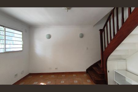 Sala de casa para alugar com 2 quartos, 100m² em Cambuci, São Paulo