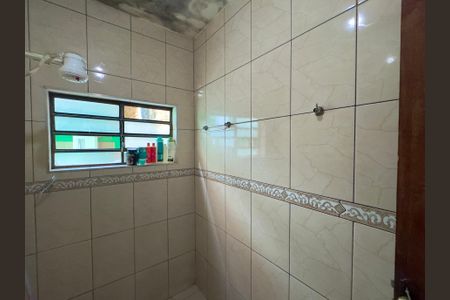 Casa para alugar com 300m², 4 quartos e 1 vaga Casa para alugar com 300m², 4 quartos e 1 vagaBanheiro 1