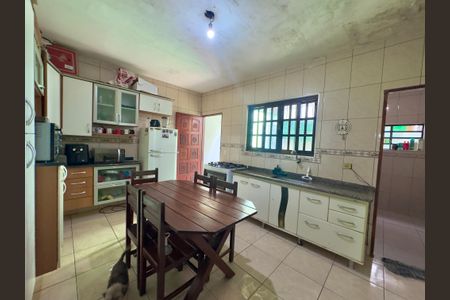 Casa para alugar com 300m², 4 quartos e 1 vaga Casa para alugar com 300m², 4 quartos e 1 vagaCozinha