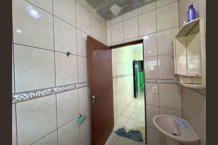 Casa para alugar com 300m², 4 quartos e 1 vaga Casa para alugar com 300m², 4 quartos e 1 vagaBanheiro 1