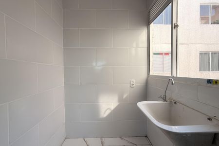 Apartamento para alugar com 46m², 2 quartos e 1 vagaÁrea de Serviço