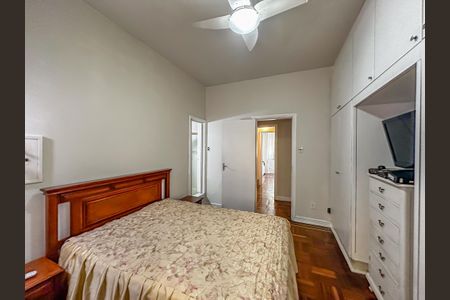 Apartamento para alugar com 126m², 3 quartos e 1 vagaQuarto