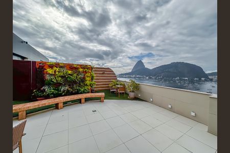 Apartamento para alugar com 126m², 3 quartos e 1 vagaÁrea comum