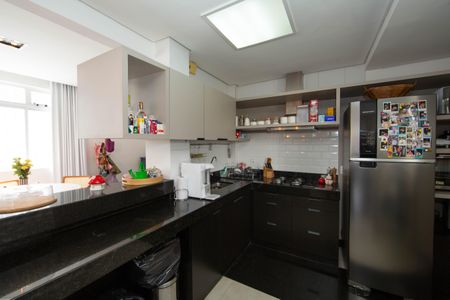 Apartamento à venda com 80m², 1 quarto e 1 vagaCOZINHA