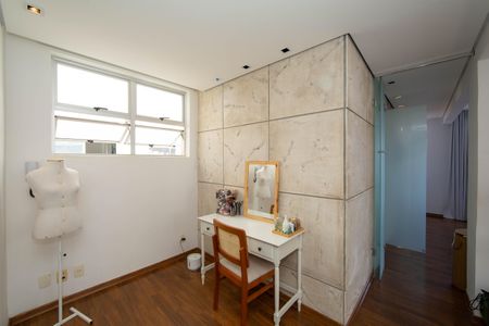 Apartamento à venda com 80m², 1 quarto e 1 vagaSALA