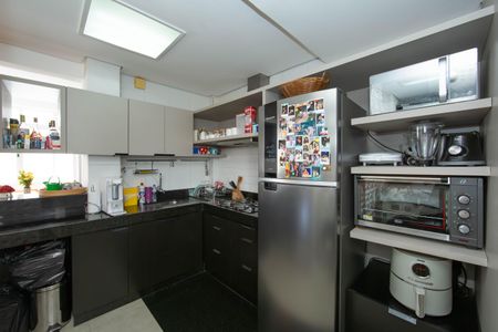 Apartamento à venda com 80m², 1 quarto e 1 vagaCOZINHA
