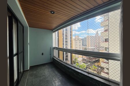 Varanda de apartamento para alugar com 2 quartos, 94m² em Moema, São Paulo