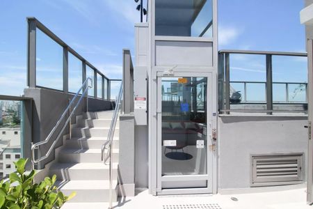 Apartamento para alugar com 35m², 1 quarto e sem vaga Apartamento para alugar com 35m², 1 quarto e sem vagaÁrea comum - Piscina