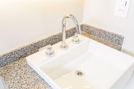 Apartamento para alugar com 35m², 1 quarto e sem vaga Apartamento para alugar com 35m², 1 quarto e sem vagaBanheiro da Suíte
